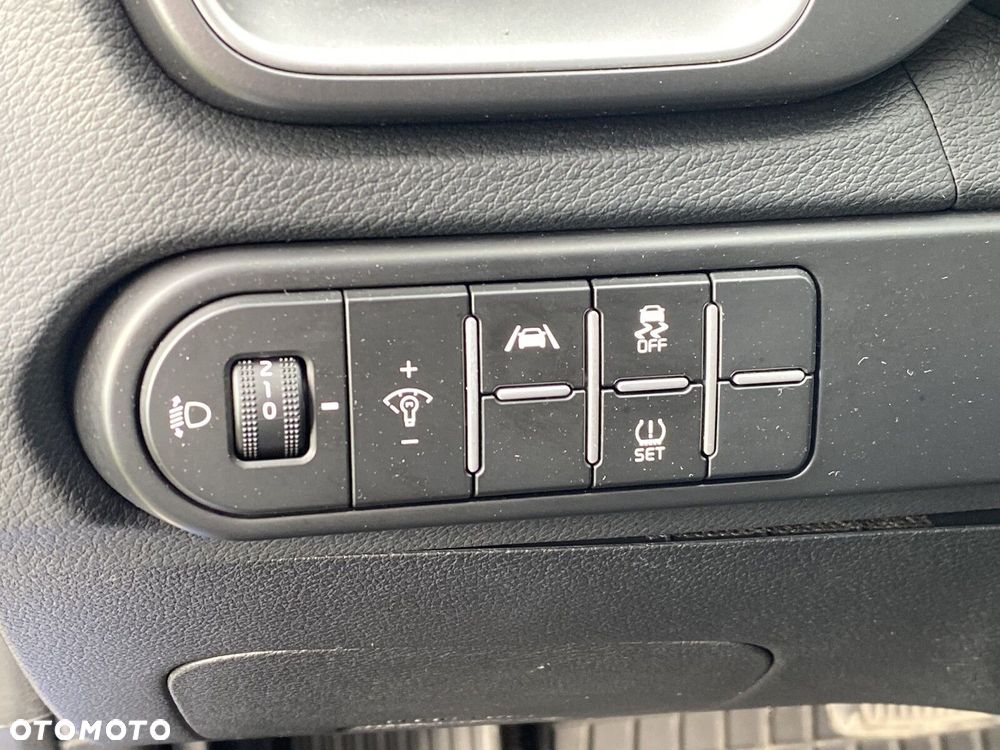 Kia Ceed - 19