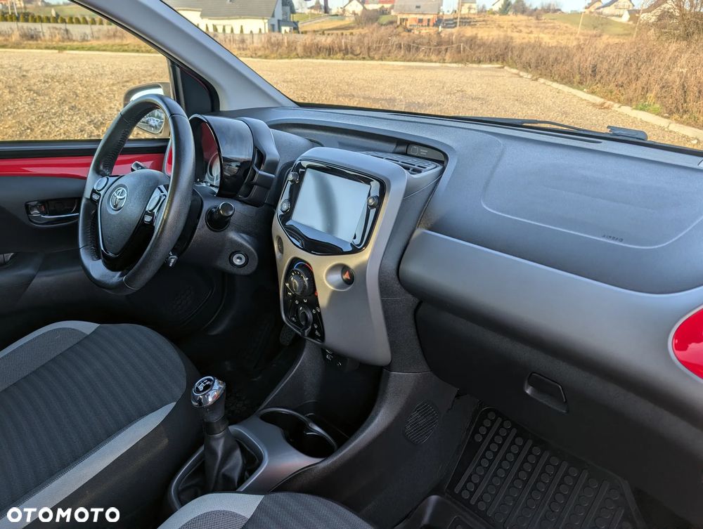 Toyota Aygo 1.0 VVT-i Color Edition - 36