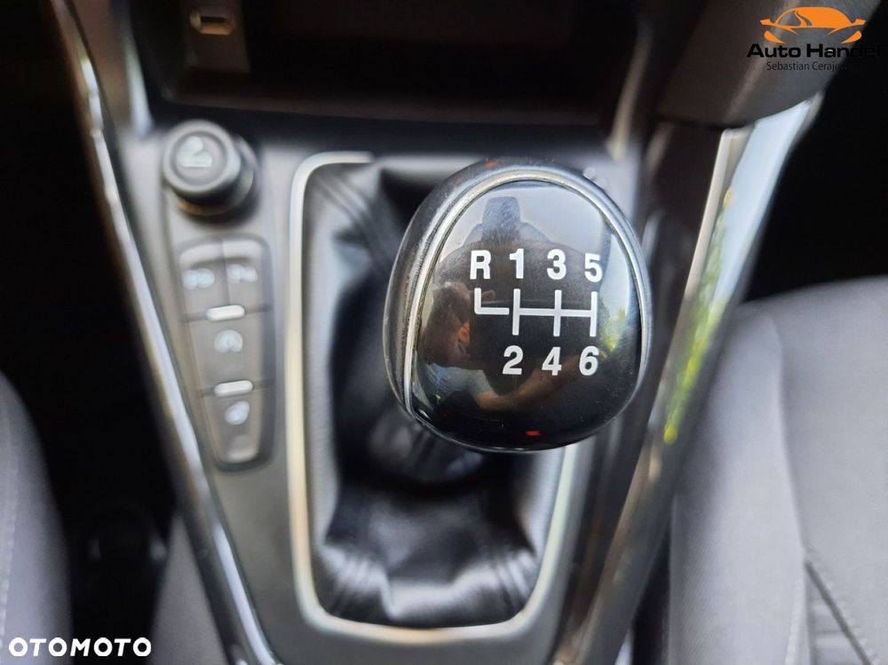 Ford Focus 1.0 EcoBoost STart-Stopp-System TITANIUM - 39