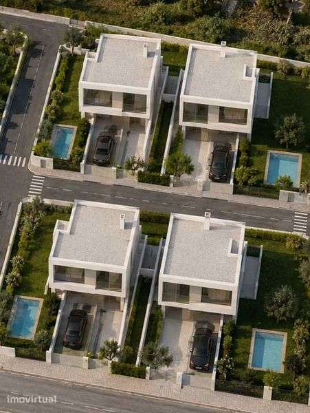 Oportunidade para Investidores: Terreno Urbanizável em Sesimbra - Grande imagem: 2/7