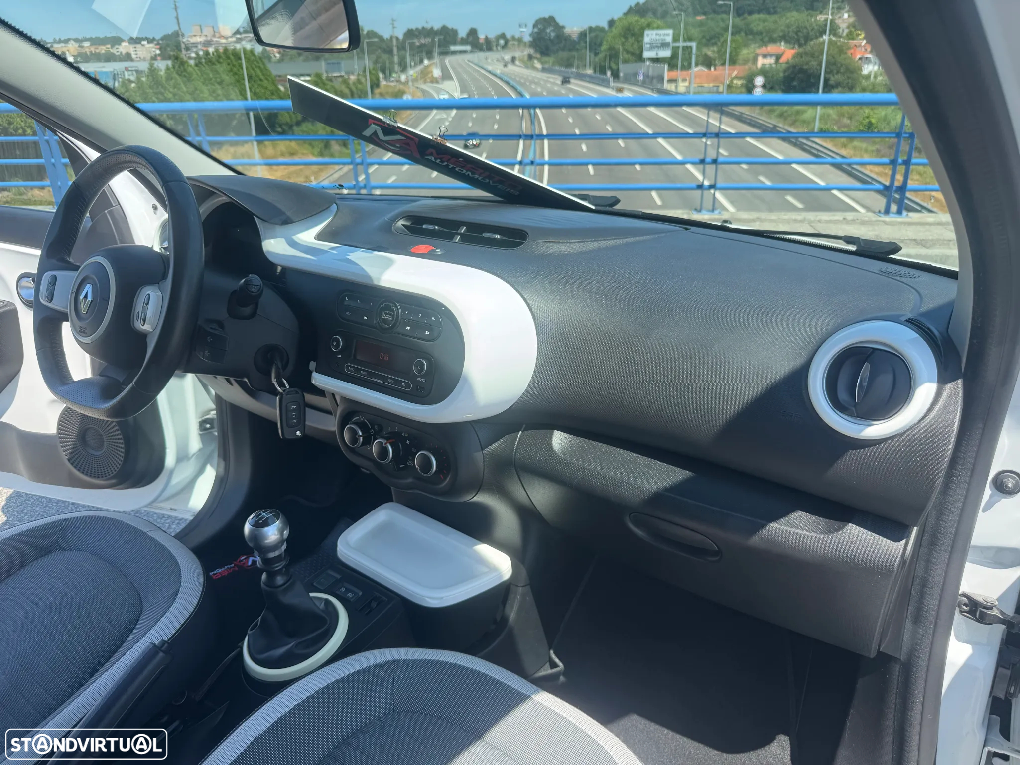 Renault Twingo 0.9 TCe - 25