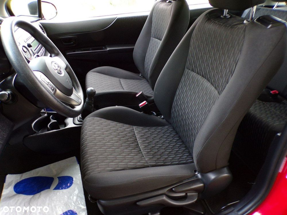 Toyota Yaris - 19