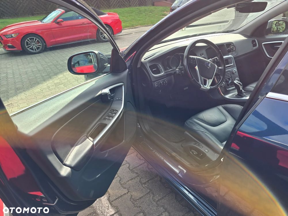 Volvo V60 D4 Drive-E Summum - 9