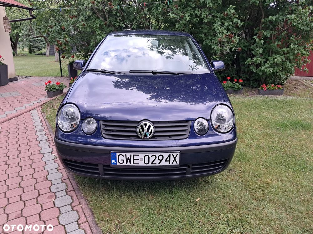 Volkswagen Polo 1.4 16V Comfortline - 2