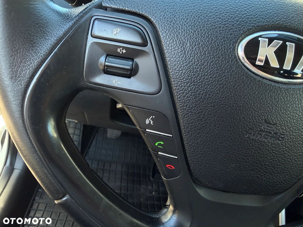 Kia Ceed 1.4 S - 27