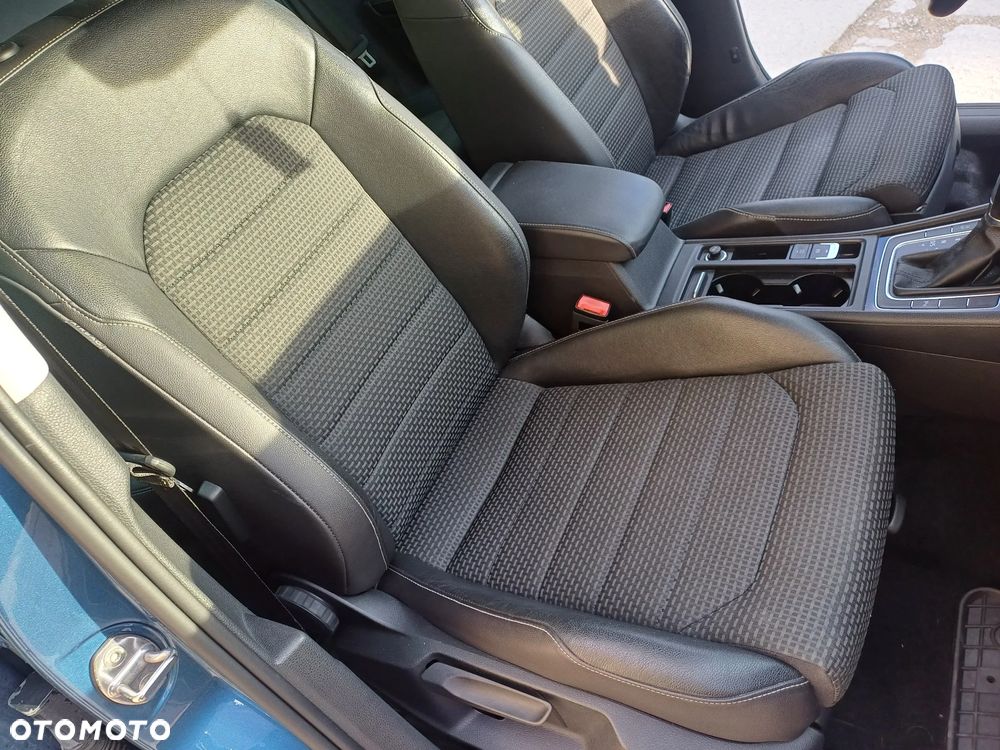 Volkswagen Golf VII 1.4 TSI BMT Highline DSG - 27