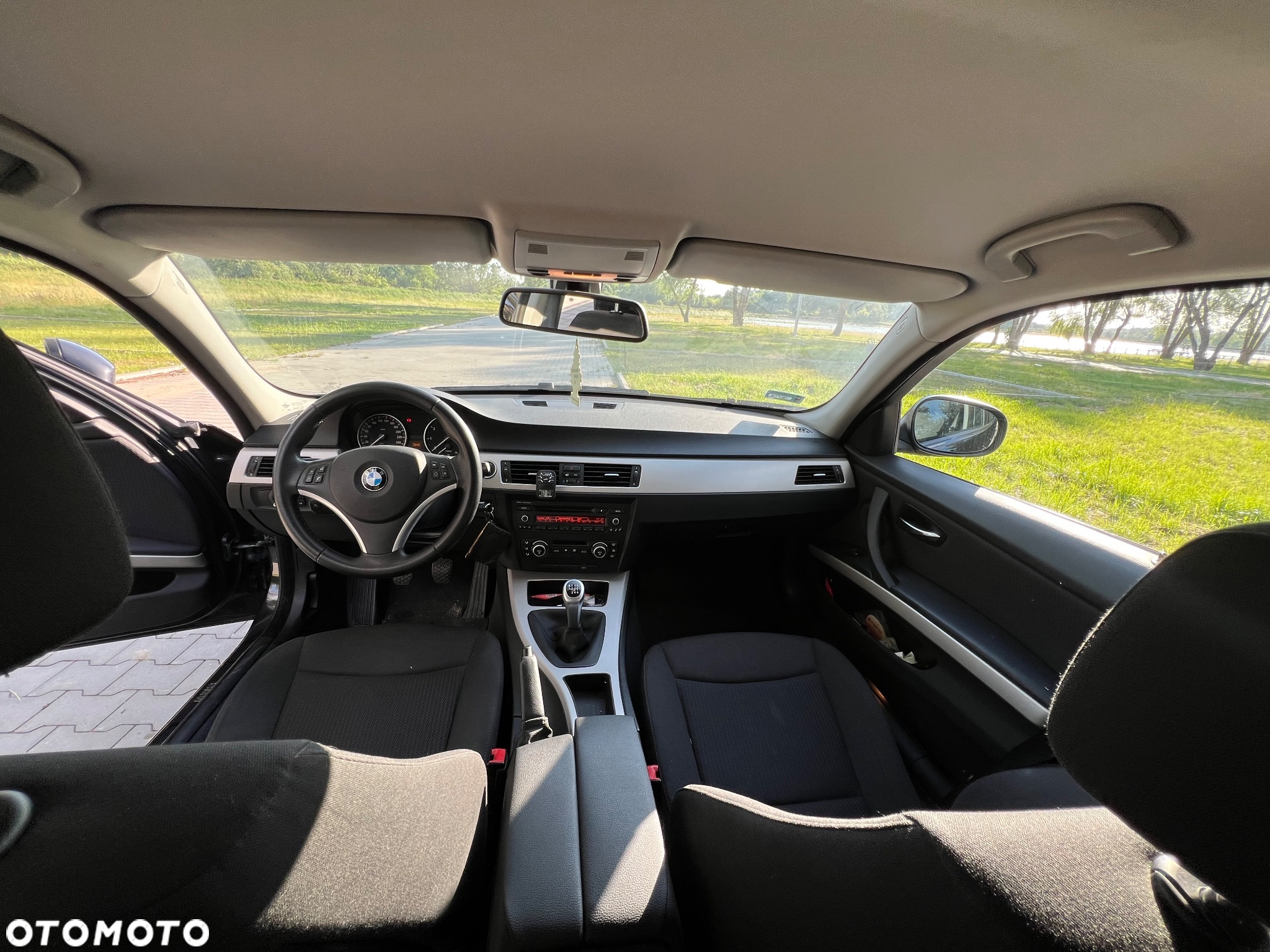 BMW Seria 3 318i - 17