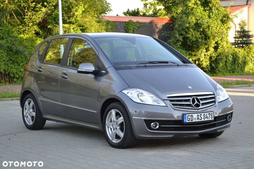 Mercedes-Benz Klasa A 170 BlueEFFICIENCY Elegance - 14