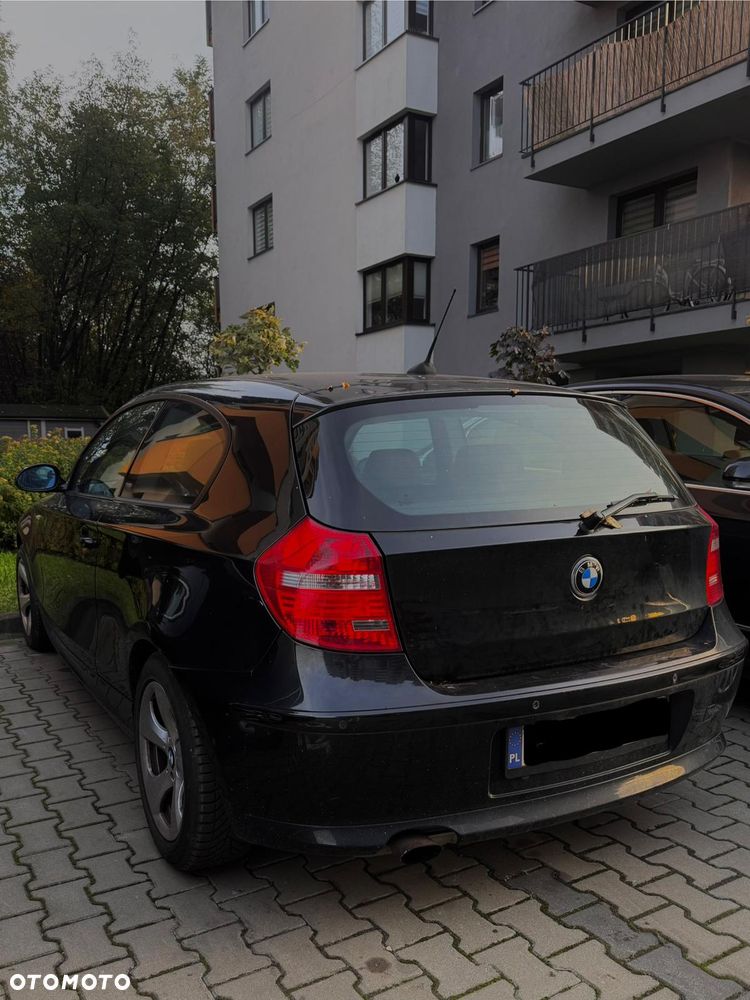 BMW Seria 1 118i - 1
