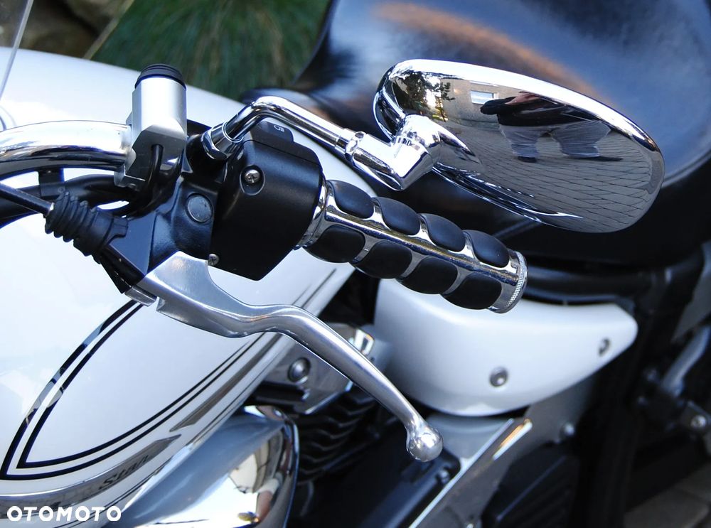 Yamaha V Star - 16