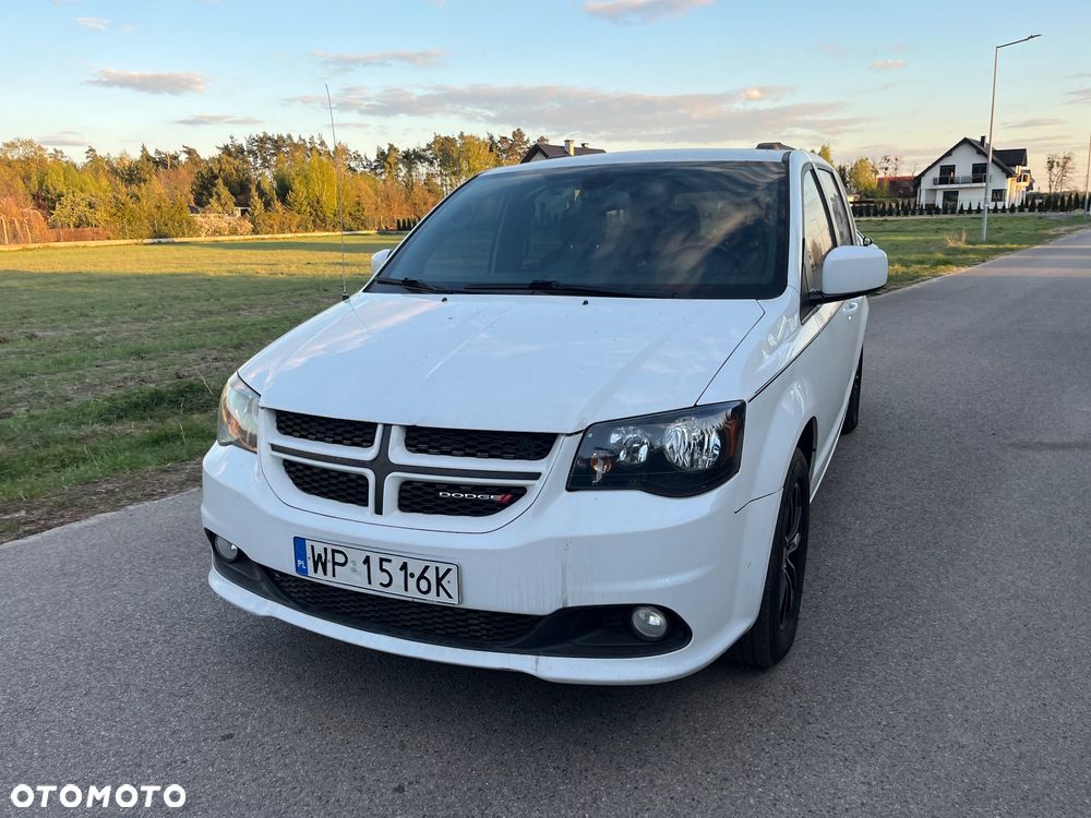 Dodge Grand Caravan - 1