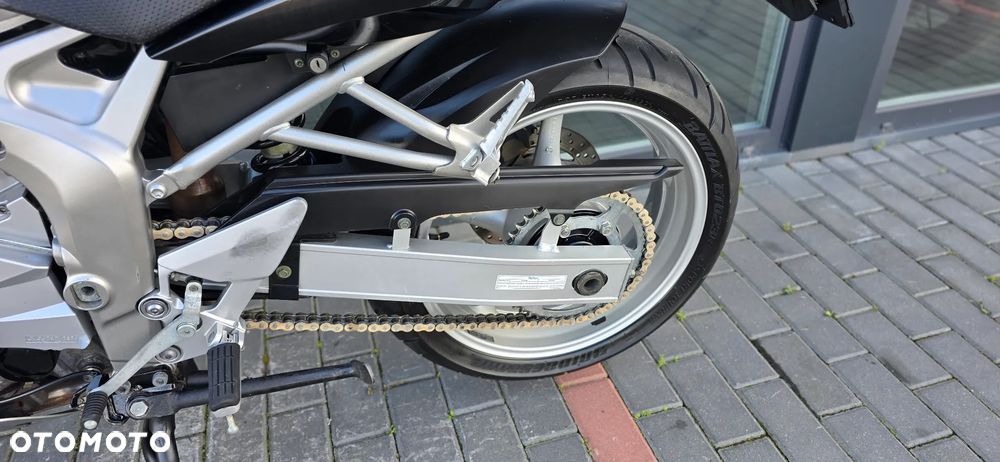 Yamaha FZ6 - 34