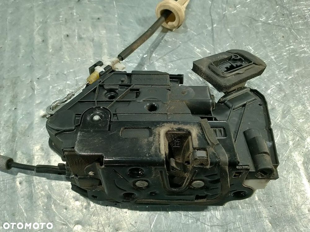 ZAMEK DRZWI PRAWY PRZÓD VW GOLF VI 5K1837016B - 9