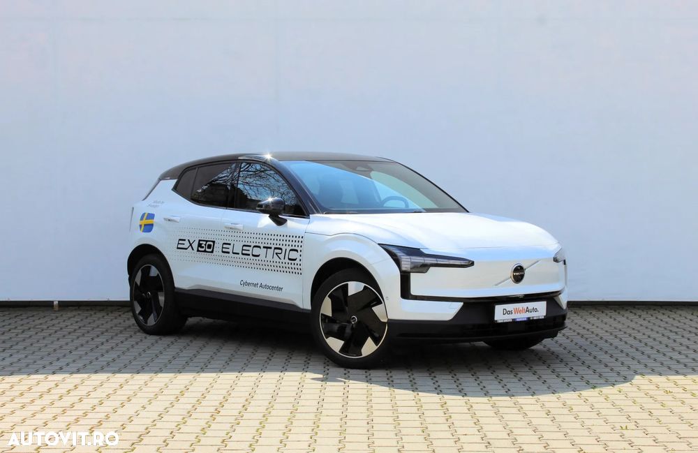 Volvo EX30 Twin Motor Performance AWD Ultra - 25