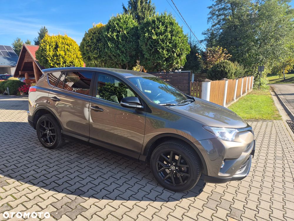 Toyota RAV4 Hybrid Premium 4x2 - 6