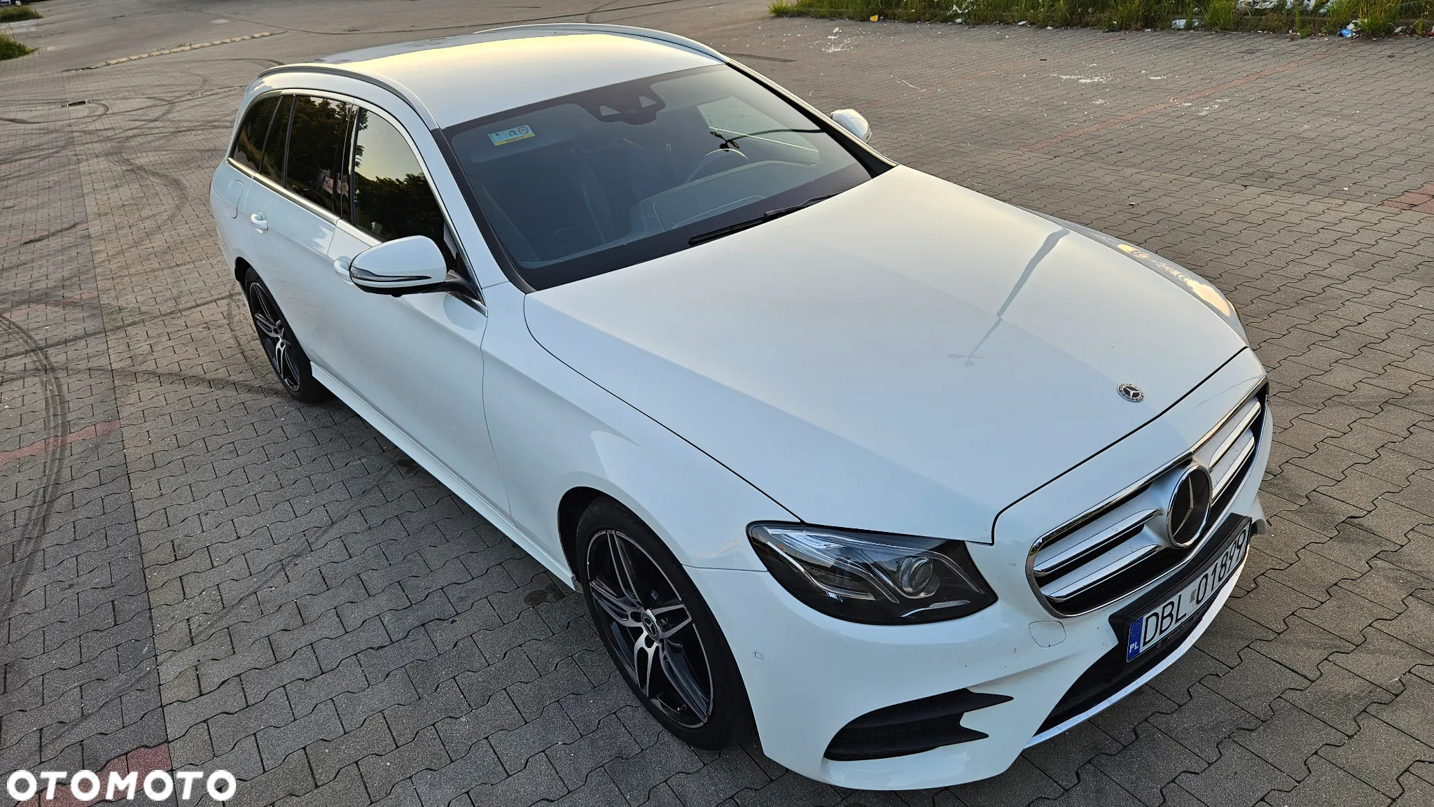 Mercedes-Benz Klasa E 220 d 4-Matic Business Edition 9G-TRONIC - 5