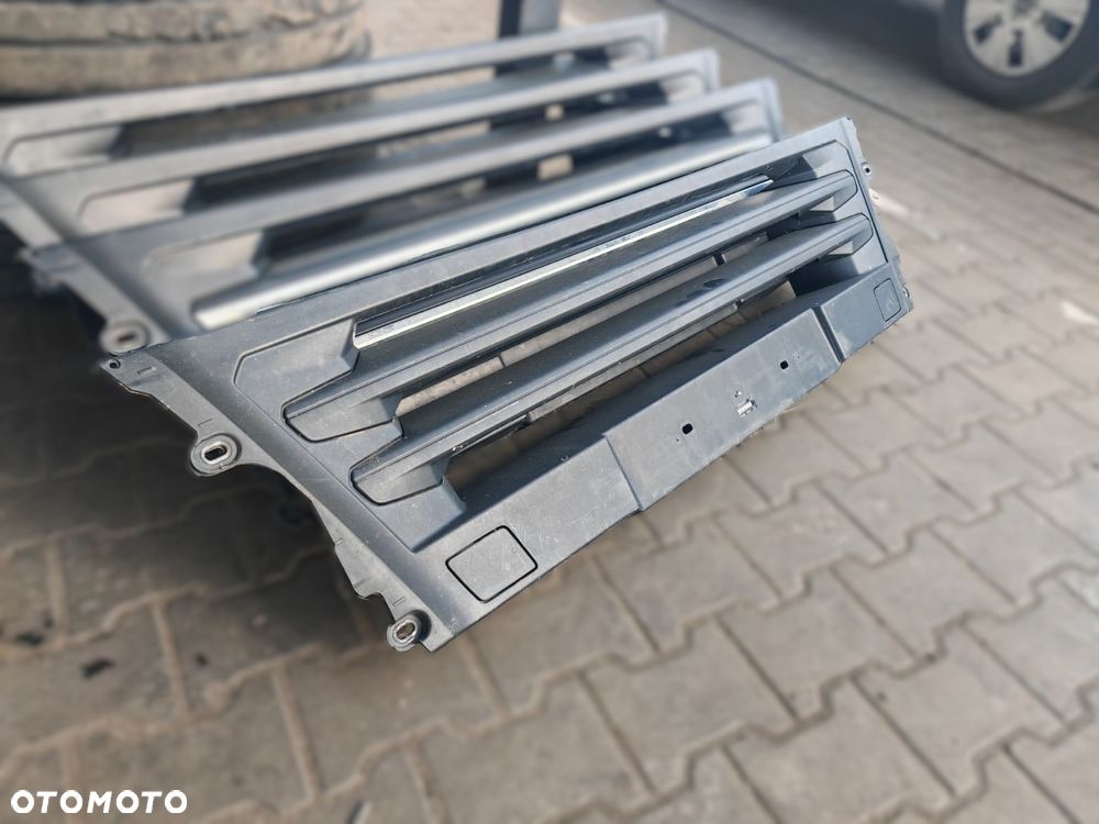 GRILL ZDERZAK PRZEDNI ŚRODKOWY MAN TGX EURO 6 81416106951 ORYGINAŁ - 3