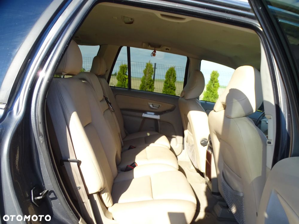 Volvo XC 90 2.4 D5 Summum - 9