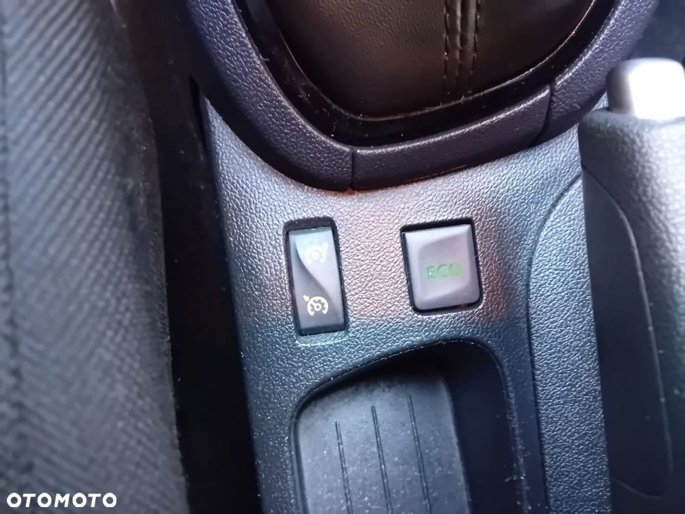 Renault Clio ENERGY TCe 90 Start & Stop LIMITED - 27