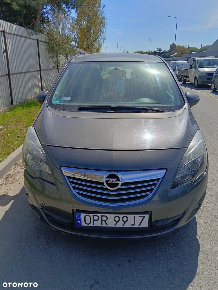 Opel Meriva - 8