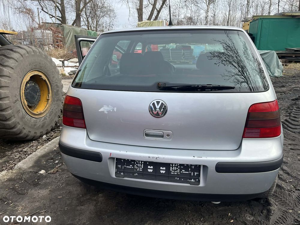 Volkswagen Golf 1.9 TDI Basis - 4