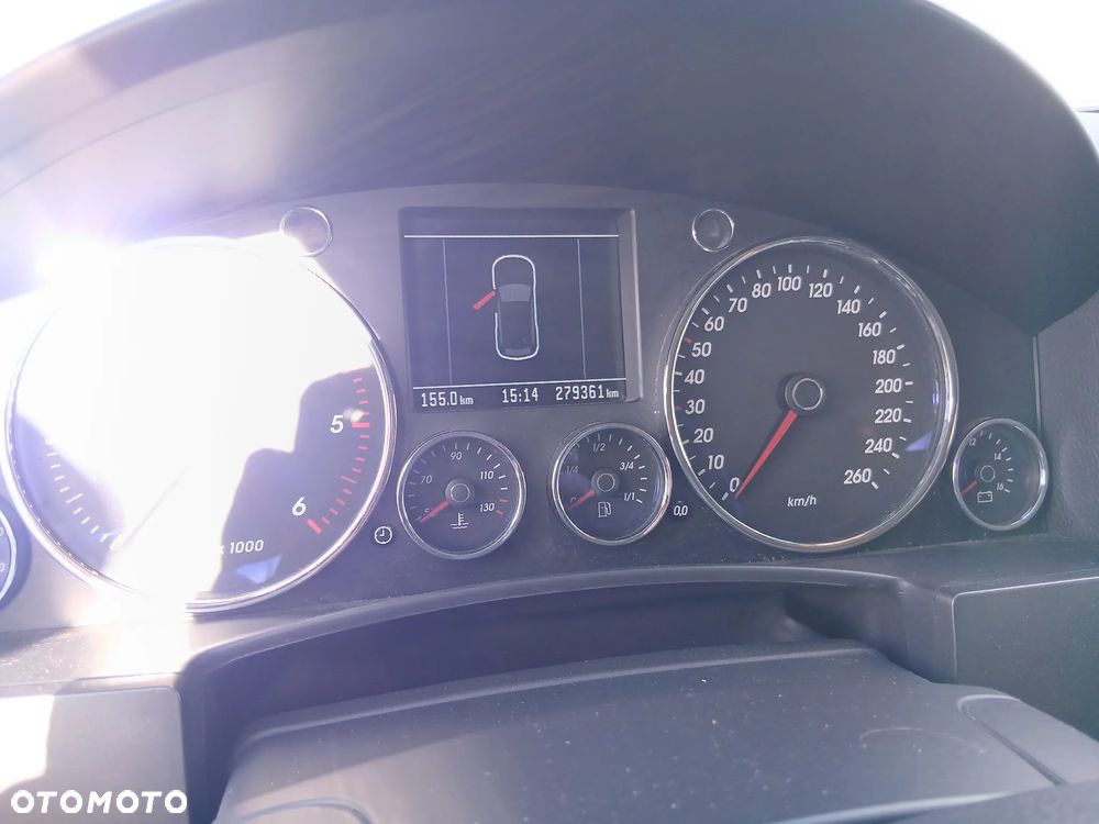 Volkswagen Touareg - 6