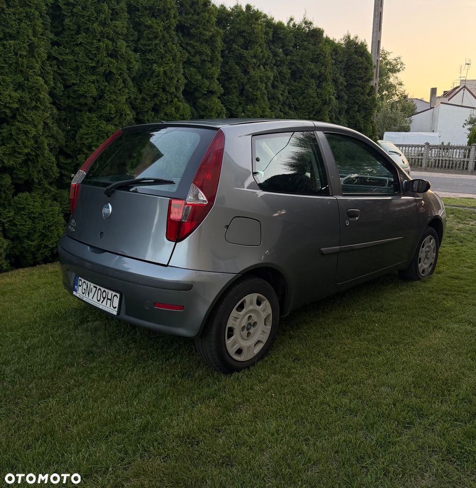 Fiat Punto 1.2 8V - 5