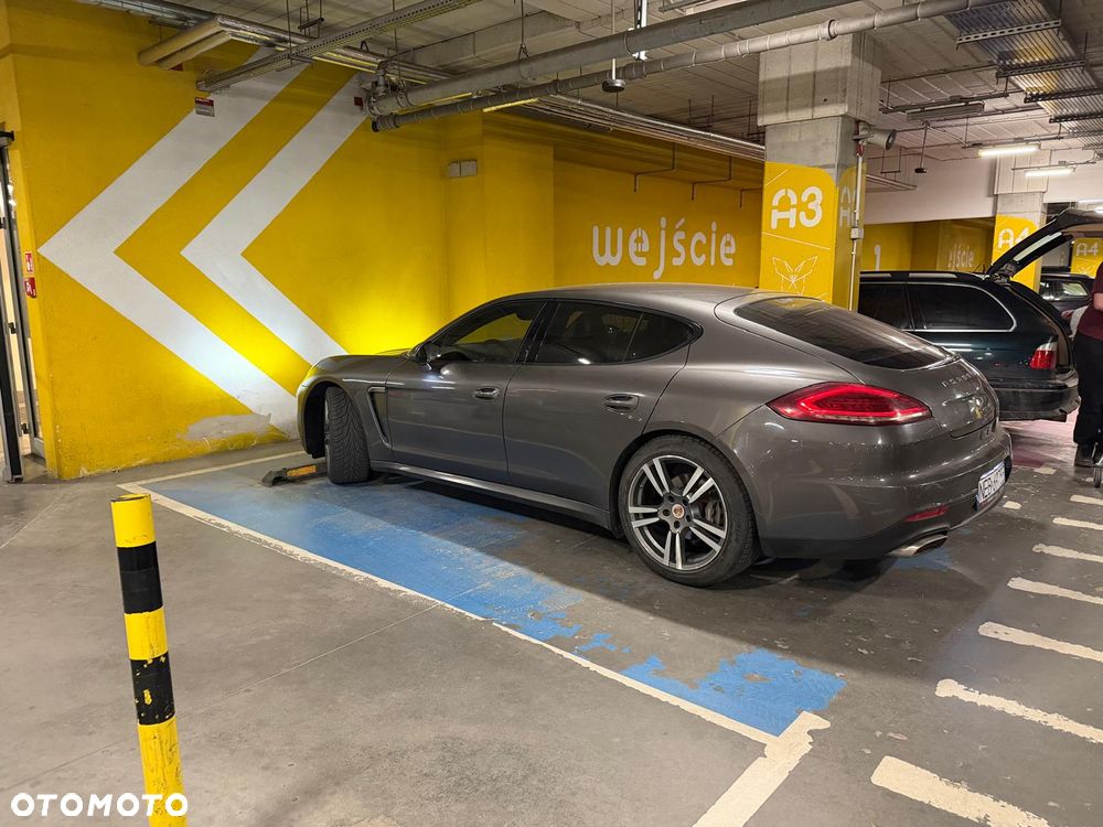 Porsche Panamera Diesel - 6