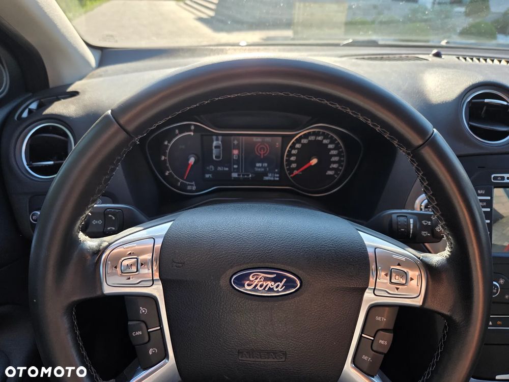 Ford Mondeo 2.0 TDCi Titanium X - 13