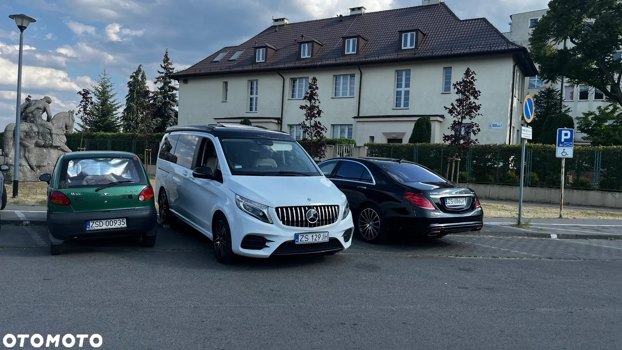 Mercedes-Benz Klasa V - 9