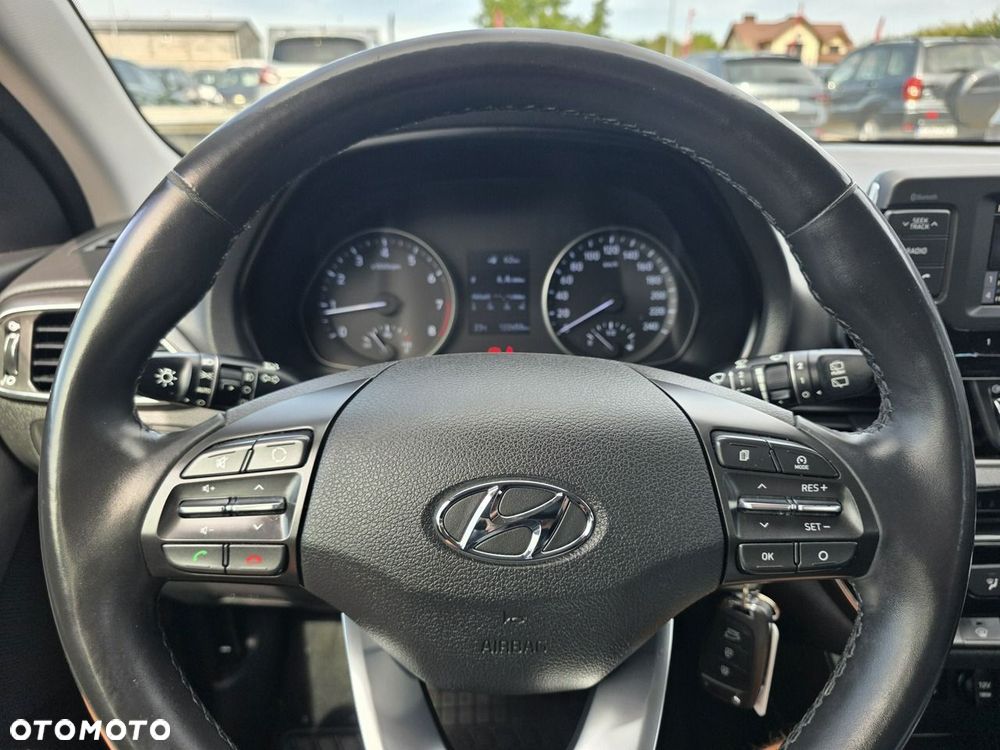Hyundai i30 1.4 Trend - 15