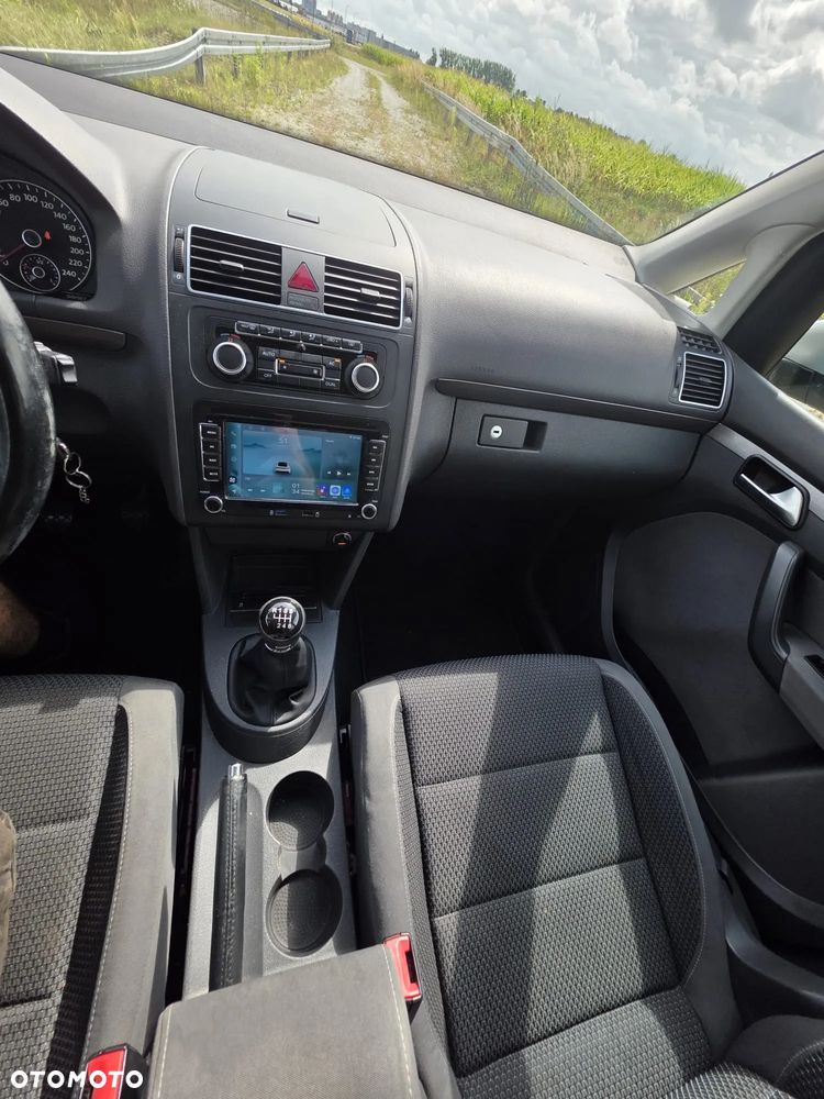 Volkswagen Touran 1.4 TSI Trendline - 15