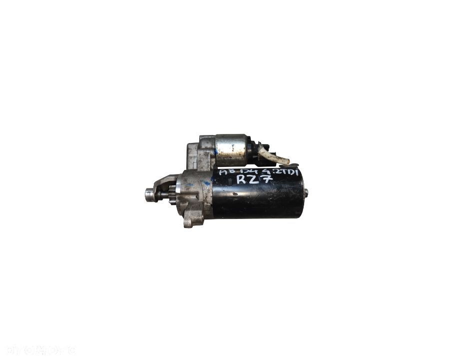 RZ7 ROZRUSZNIK AUDI A8 4.2 TDI 057911021 - 1