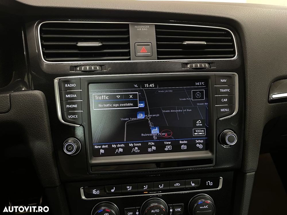 Volkswagen Golf - 15