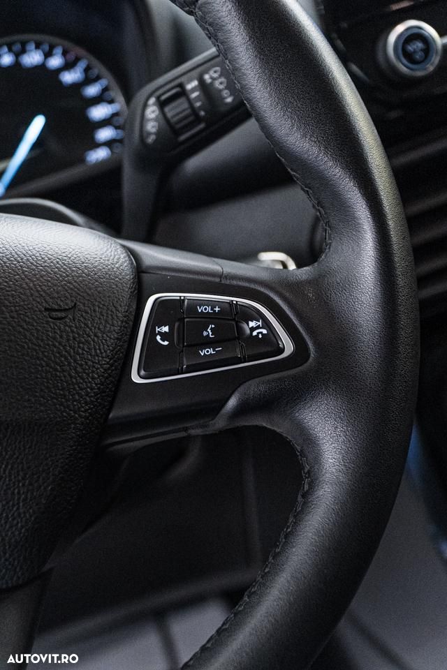 Ford EcoSport 1.0 EcoBoost Titanium - 24