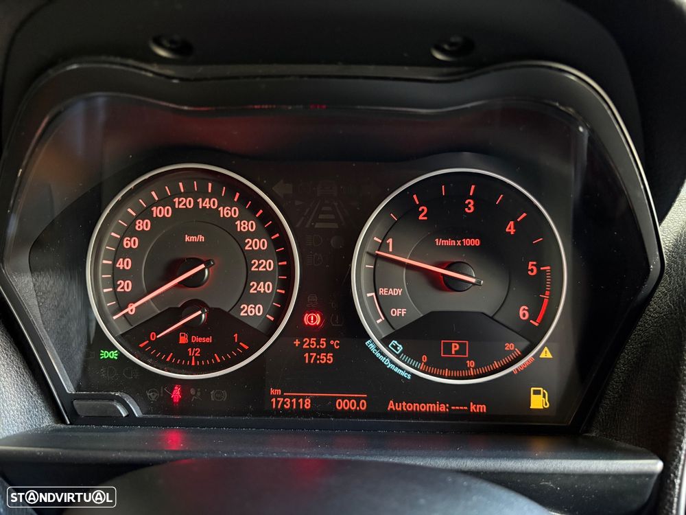 BMW 118 dA Line Sport - 39