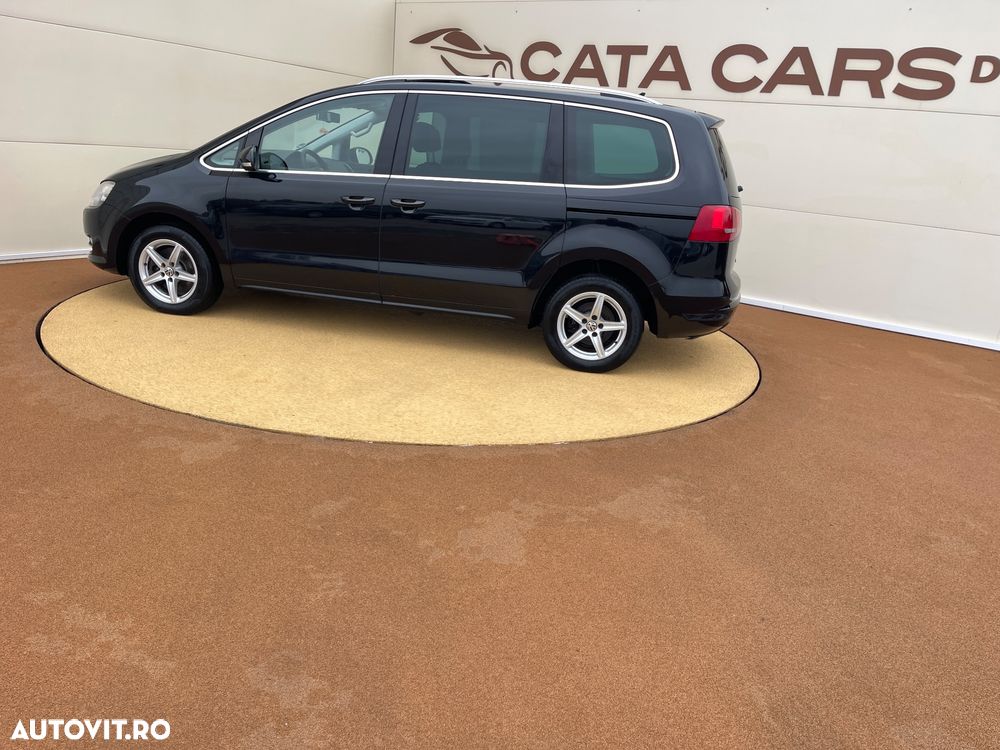 Volkswagen Sharan 2.0 TDI DSG Highline - 9