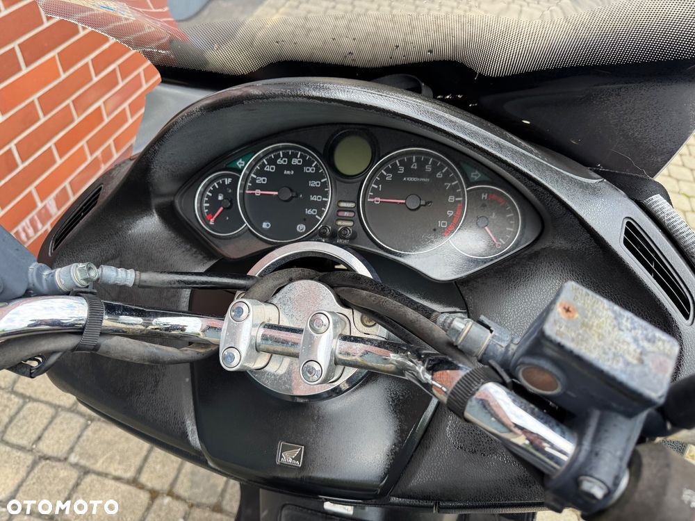 Honda NSS - 13