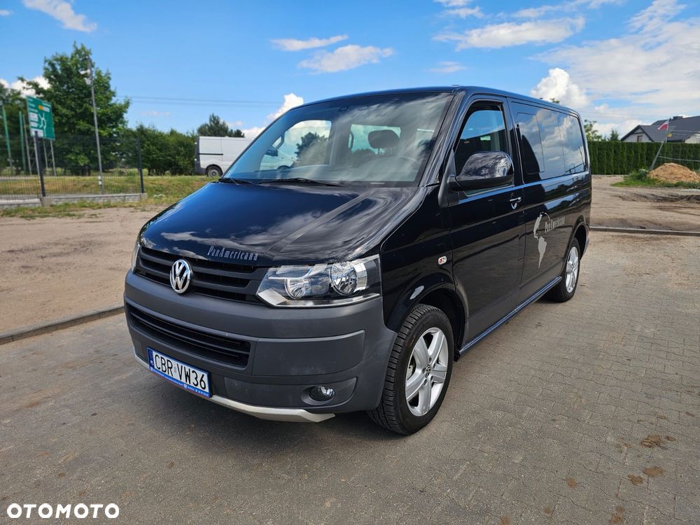 Volkswagen Multivan - 12