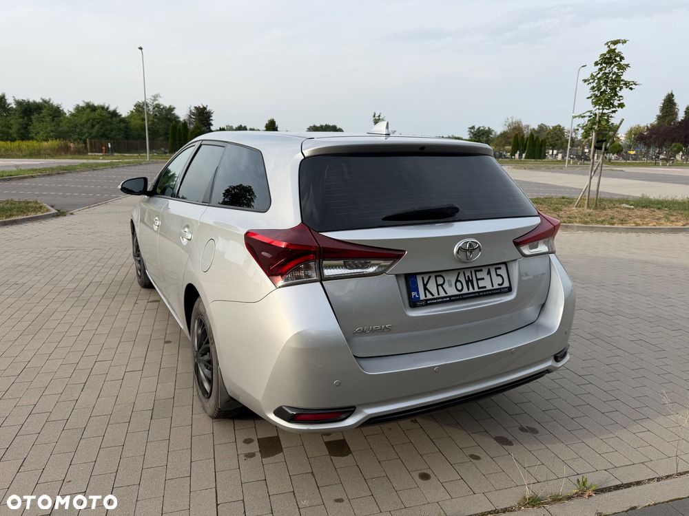 Toyota Auris 1.4 D-4D Comfort - 8
