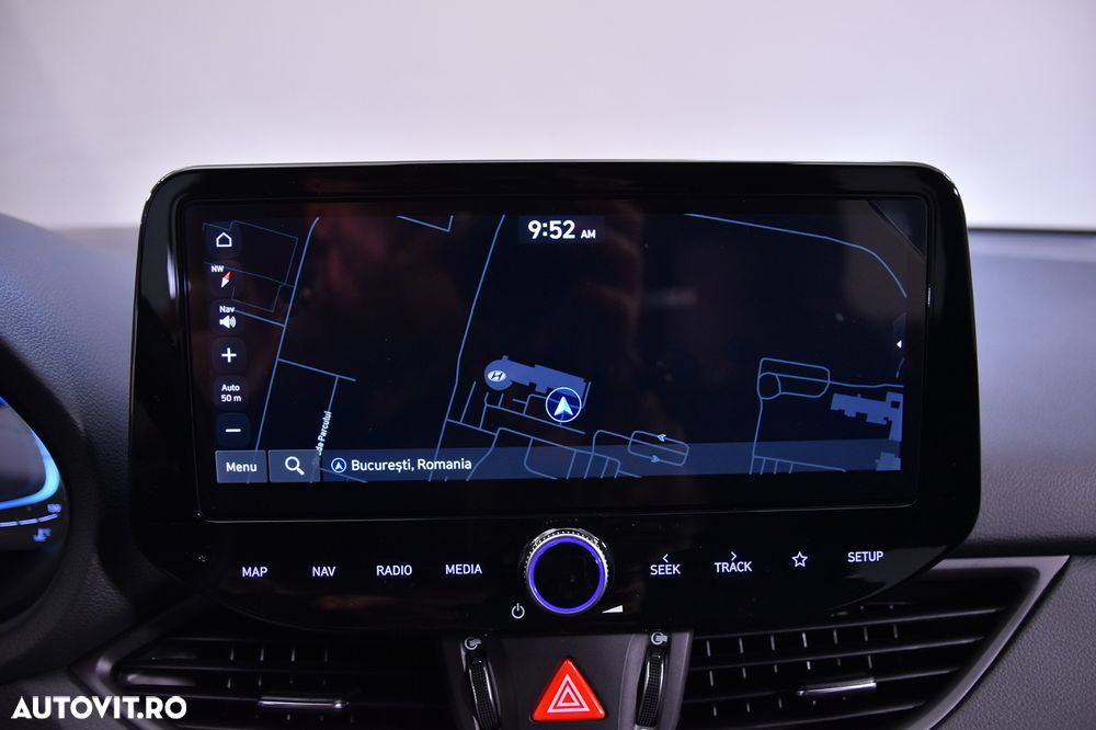 Hyundai i30 1.5 96CP M/T Comfort - 11