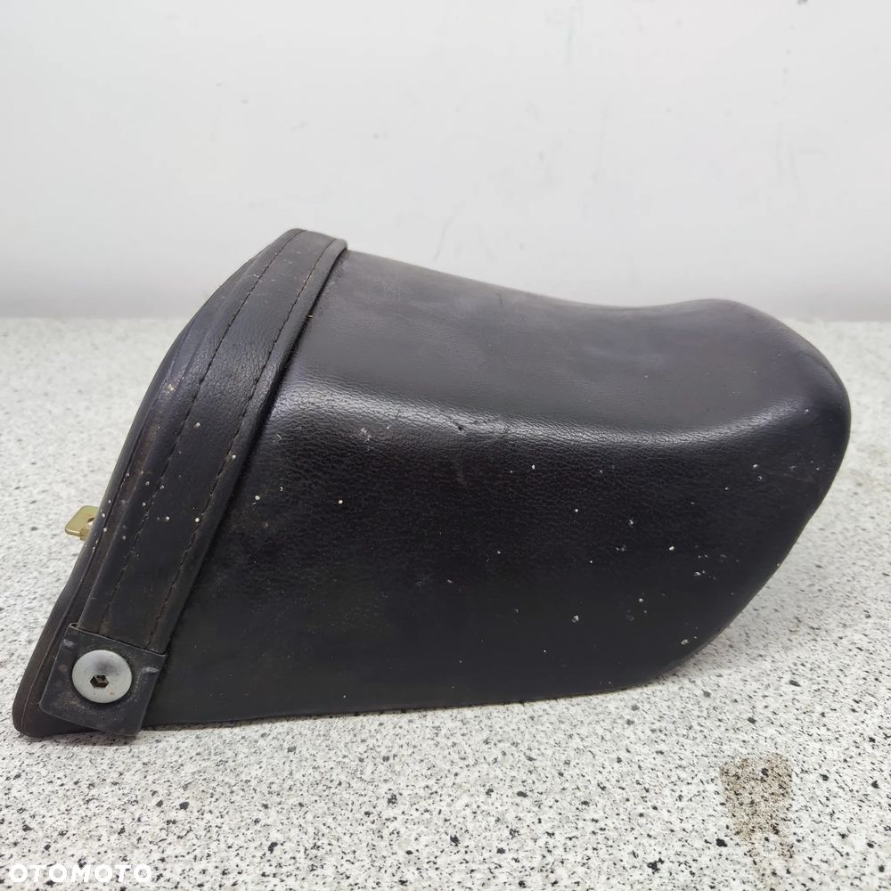 Kanapa, fotel tył, siedzenie pasażera Suzuki RG 250 RG250 - 6