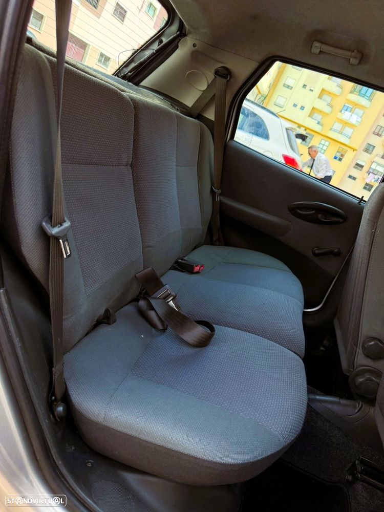 Fiat Punto 70 JTD Multijet Active - 15