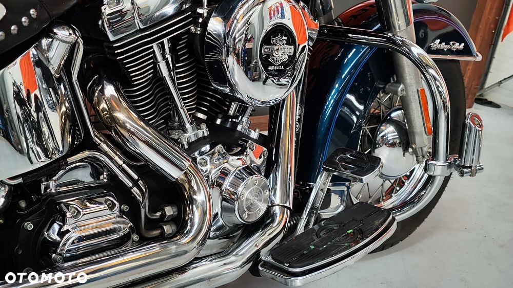 Harley-Davidson Softail Heritage Classic - 29