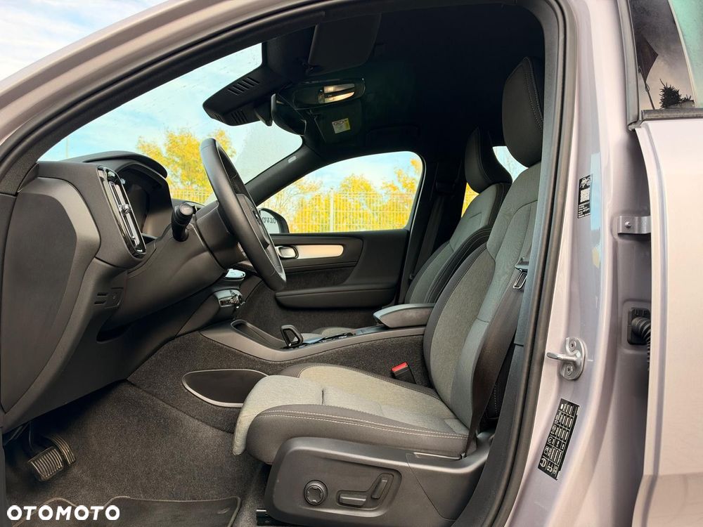 Volvo XC 40 - 23