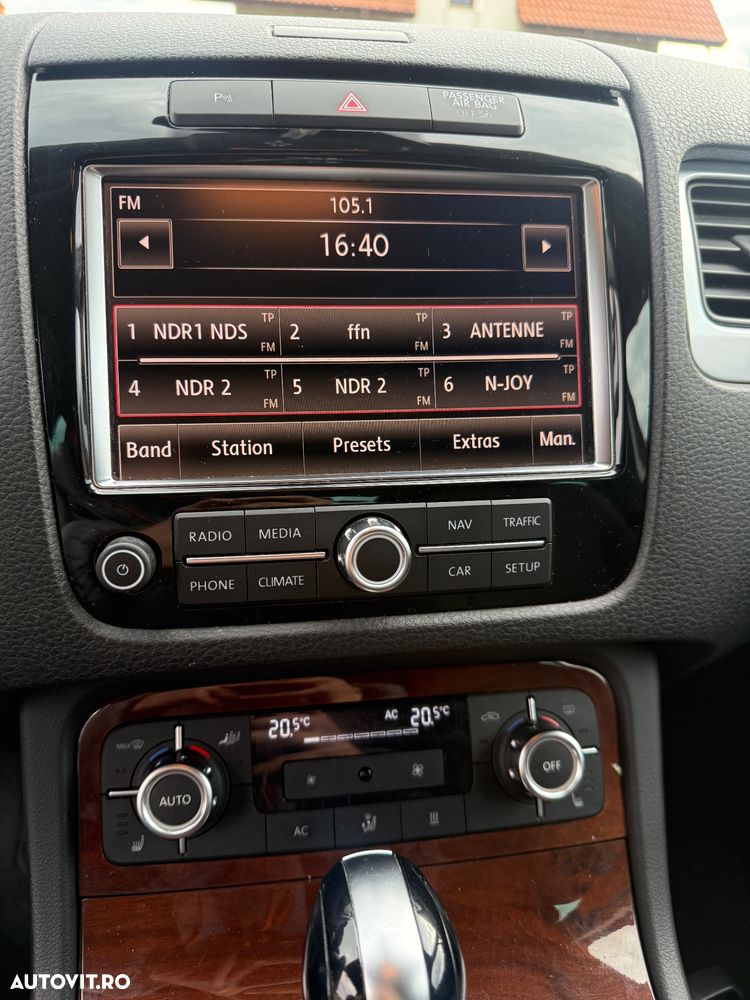 Volkswagen Touareg 3.0 V6 TDI BMT - 28