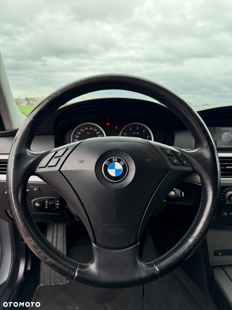 BMW Seria 5 - 17