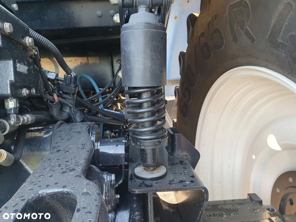 New Holland TM 175 - 13