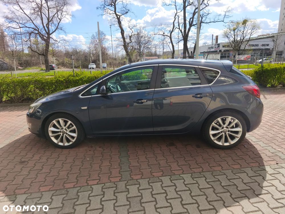 Opel Astra 1.7 CDTI DPF - 4