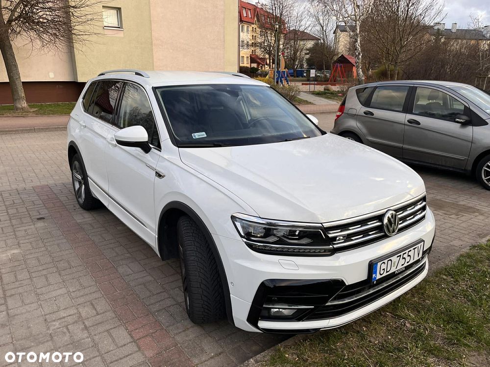 Volkswagen Tiguan - 4